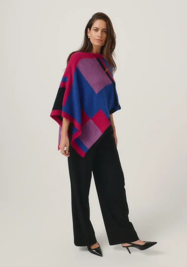 Merinomink - Empress Poncho