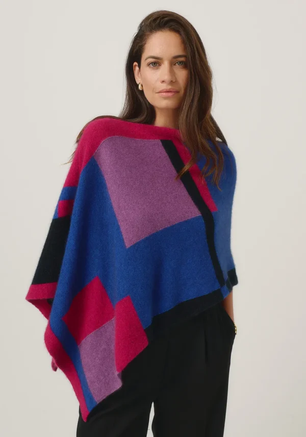 Merinomink - Empress Poncho