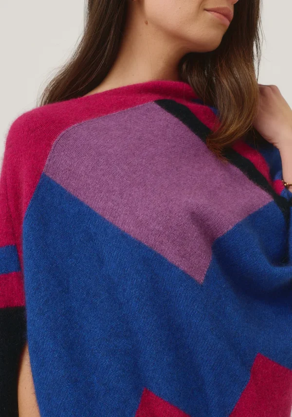 Merinomink - Empress Poncho