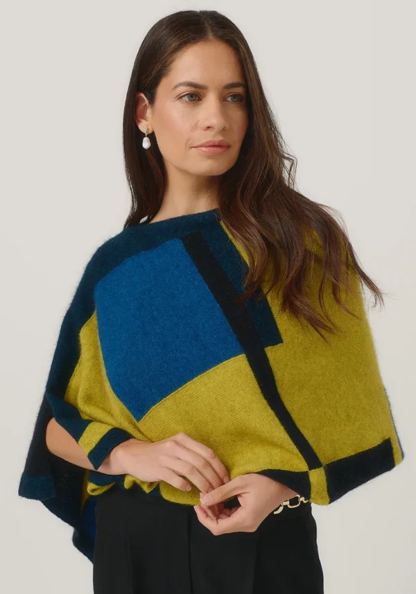 Merinomink - Empress Poncho