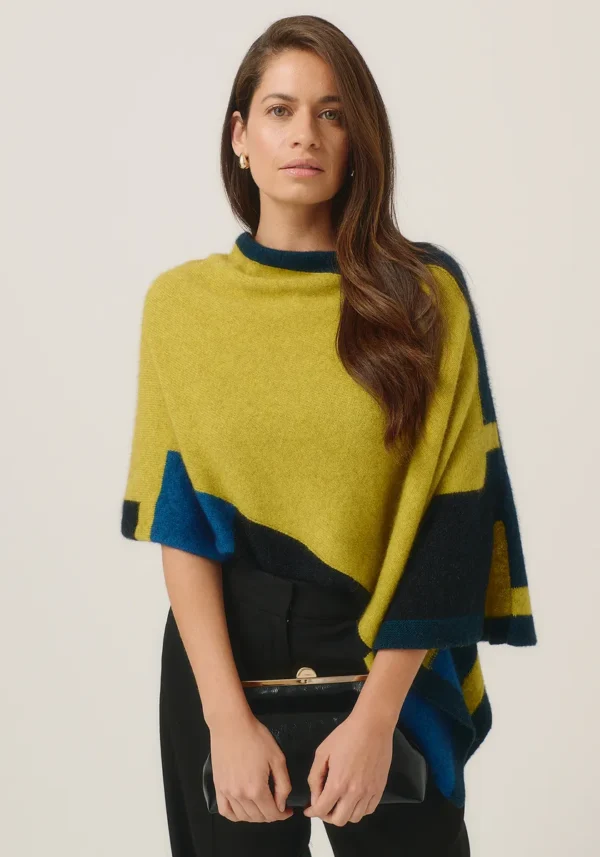 Merinomink - Empress Poncho