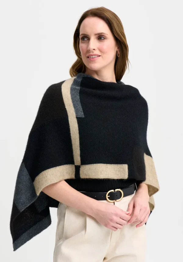845-1677-EmpressPoncho-JetSlateMulti-MM2425-Helena-31 Merinomink - Empress Poncho