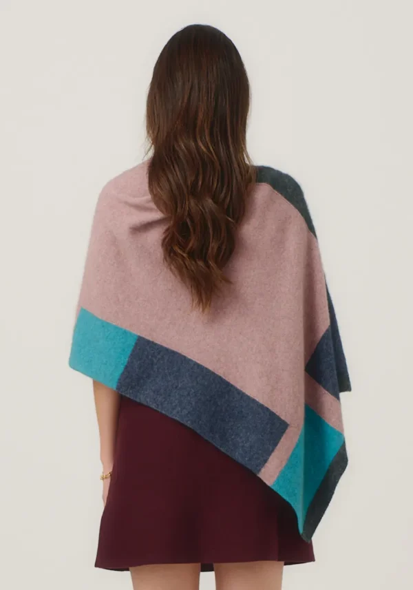 Merinomink - Empress Poncho