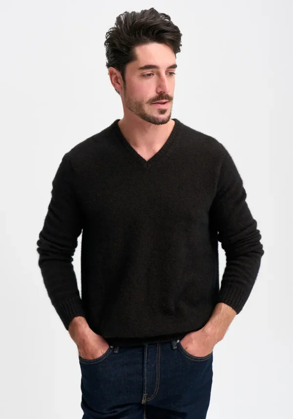 845-100148-AliVSweater-Chocolate-MM2425-Thomas-50 Merinomink - Ali V Sweater