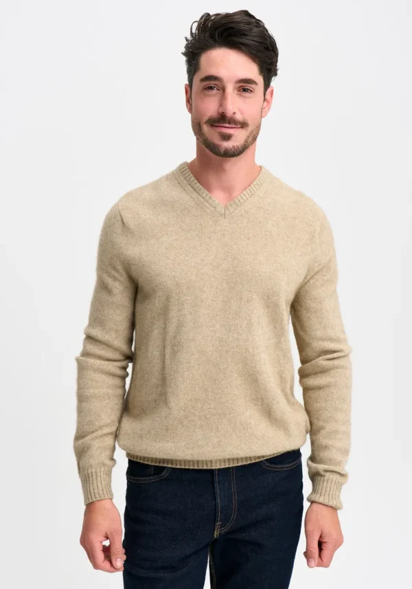 845-100148-AliVSweater-Latte-MM2425-Thomas-73 Merinomink - Ali V Sweater