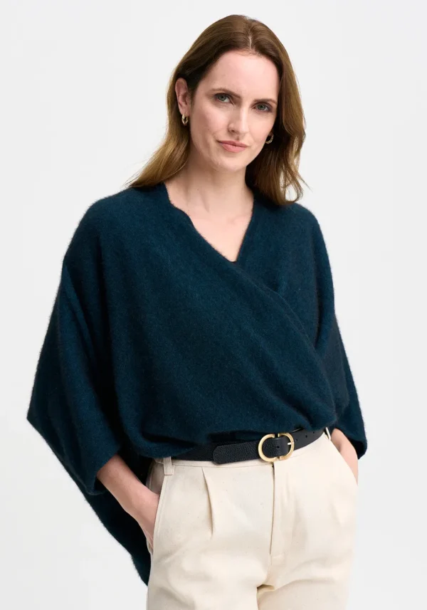 845-100276-NaomiWrap-Peacock-2-MM2425-Helena-39 Merinomink - Naomi Wrap