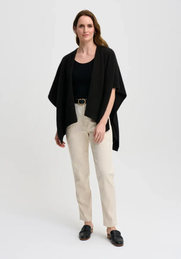 845-100293-ViolaWrap-Chocolate-MM2425-Helena-33 Merinomink - Viola Wrap