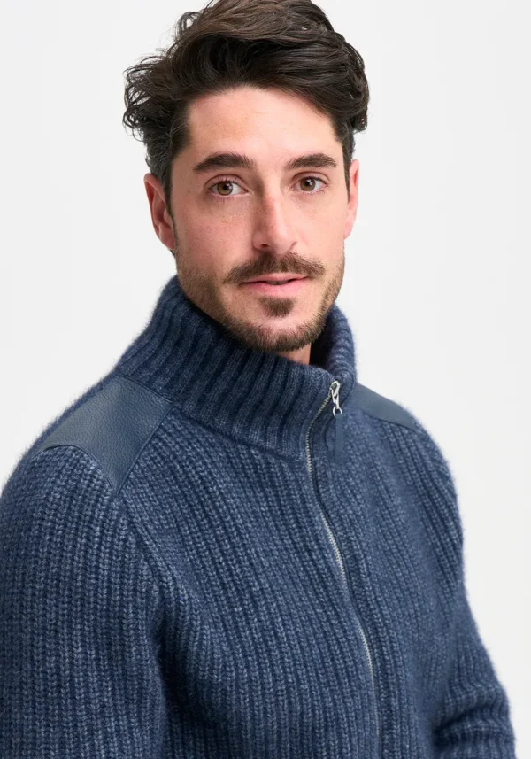 845-1443-ForresterJacket-River-MM2425-Thomas-39 Merinomink - Forrester Jacket