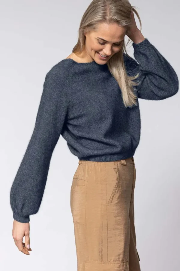 Noble Wilde - Bellow Sleeve