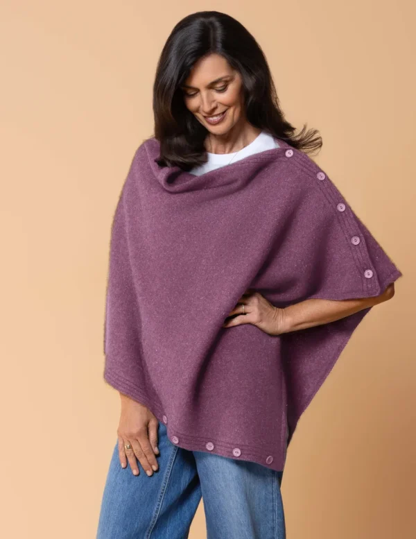 836-nw3216-wrap-up-cape_mauve Noble Wilde – Wrap Up Cape